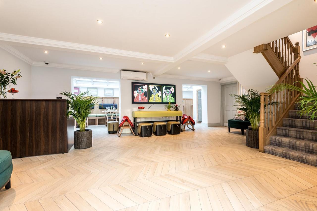 Burnside Hotel Стратфорд на Ейвън Екстериор снимка