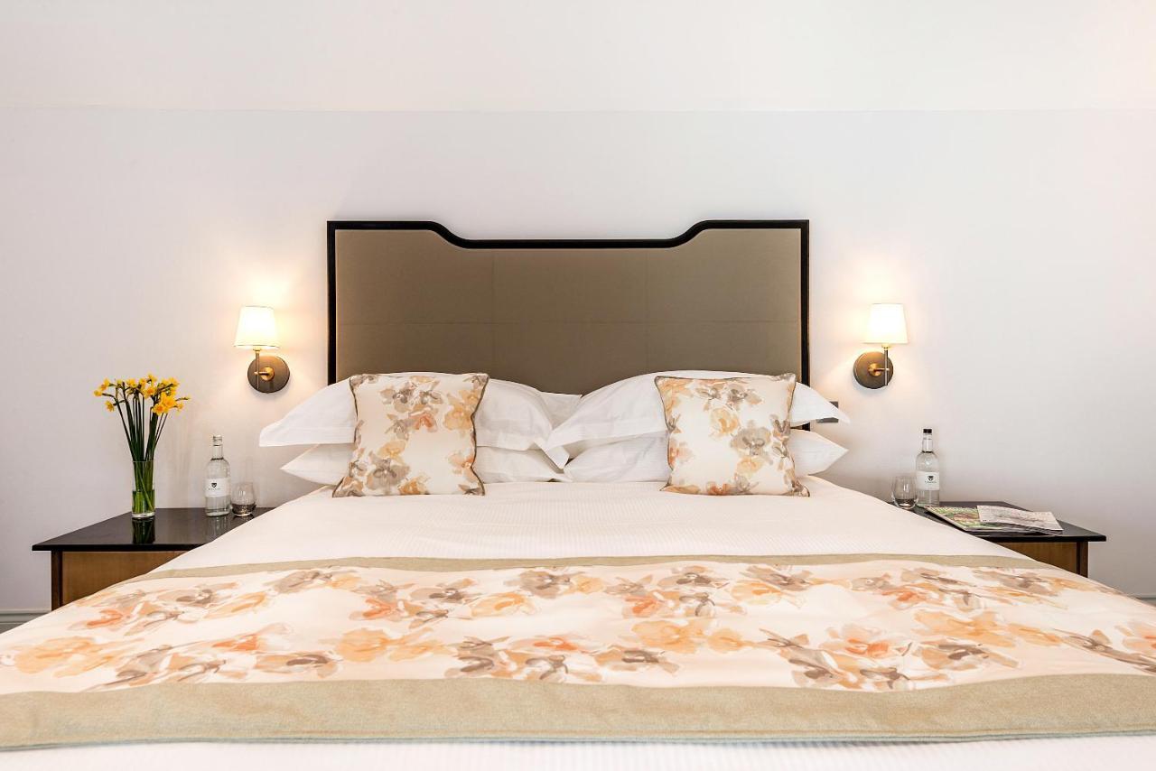 Burnside Hotel Стратфорд на Ейвън Екстериор снимка